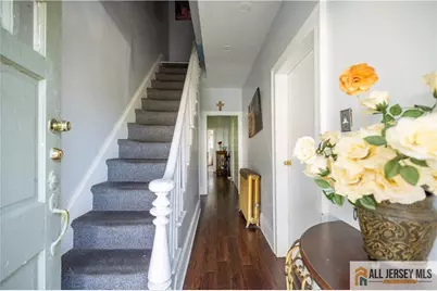 88 Hassart Street, New Brunswick, NJ 08901 - Photo 3