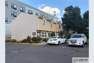 172 Roosevelt Avenue #F, Carteret, NJ 07008 - Photo 1