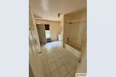 37 Dekalb Avenue, Plainfield, NJ 07063 - Photo 7