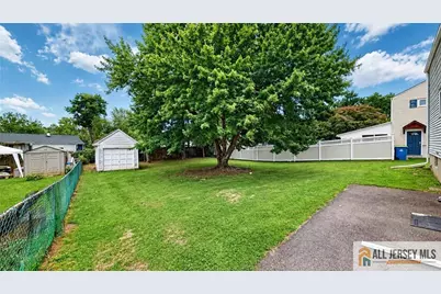 1019 Colby Avenue, Raritan, NJ 08869 - Photo 11