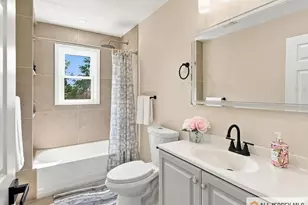 13 Glencourt Ave, Edison, NJ 08837 - Photo 23