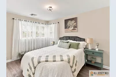 13 Glencourt Avenue, Edison, NJ 08837 - Photo 21