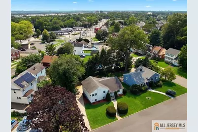 13 Glencourt Avenue, Edison, NJ 08837 - Photo 3