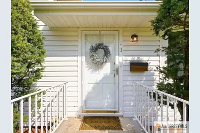13 Glencourt Avenue, Edison, NJ 08837 - Photo 7