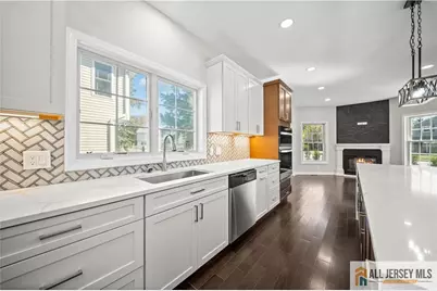 7 Mount Pleasant Avenue, Edison, NJ 08820 - Photo 11