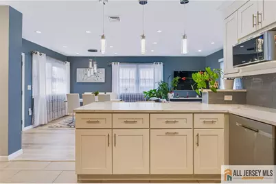 85 Morningside Avenue, Old Bridge Township, NJ 08879 - Photo 9