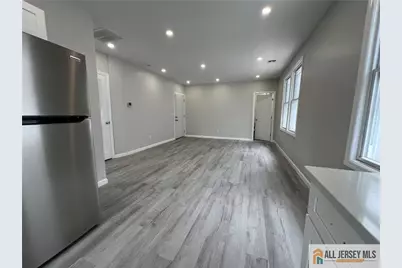 588 Livingston Avenue #2B, North Brunswick Township, NJ 08902 - Photo 13
