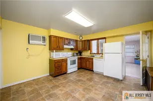 110 Amherst Ave, Colonia, NJ 07067 - Photo 17