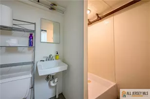 110 Amherst Ave, Colonia, NJ 07067 - Photo 37