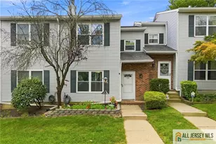 60 Hickory Ct, Jamesburg, NJ 08831 - Photo 1