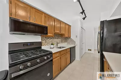 18 Estate Road, Hillsborough Township, NJ 08844 - Photo 17