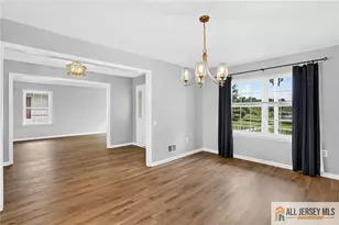 102 Waterside Blvd, Monroe Township, NJ 08831 - Photo 5