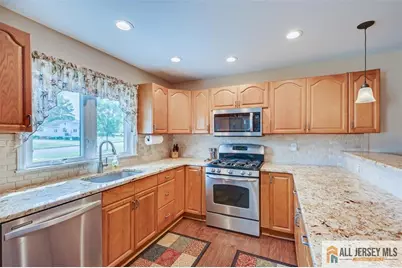 39 Kendall Road, South Brunswick Township, NJ 08824 - Photo 11