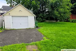 118 Standiford Ave, Sayreville, NJ 08872 - Photo 3