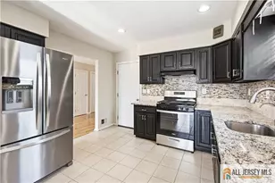 55 Parsler Pl, Fords, NJ 08863 - Photo 5