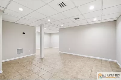 55 Parsler Place, Fords, NJ 08863 - Photo 21