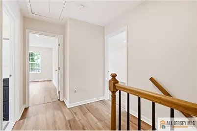 55 Parsler Place, Fords, NJ 08863 - Photo 11