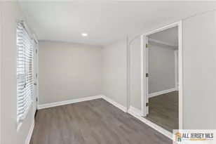226 Bergen St, Hamilton Township, NJ 08610 - Photo 13