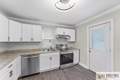 226 Bergen Street, Hamilton Township, NJ 08610 - Photo 11