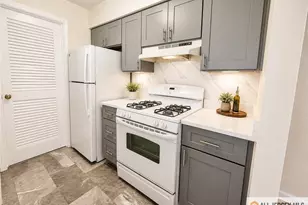 88 Crosspointe Dr, East Brunswick Township, NJ 08816 - Photo 7