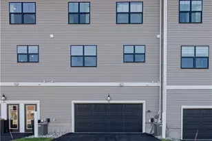 110 Earl Hubbard Dr, Hopewell Township, NJ 08560 - Photo 17