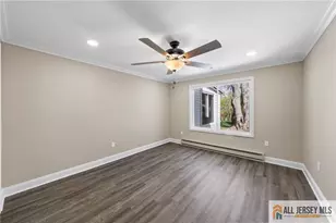 265 Crosse Dr, Monroe Township, NJ 08831 - Photo 17