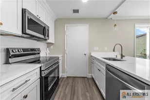 265 Crosse Dr, Monroe Township, NJ 08831 - Photo 3
