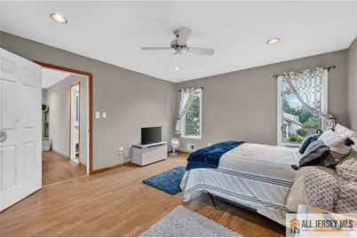 121 W Hill Road, Colonia, NJ 07067 - Photo 21