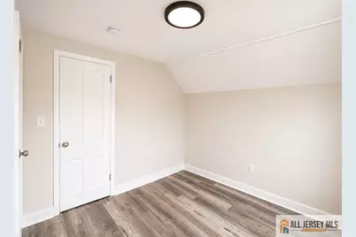 161 Nichol Avenue, New Brunswick, NJ 08901 - Photo 15