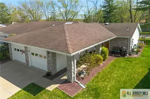480 Fairton Dr, Monroe Township, NJ 08831 - Photo 1