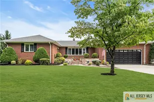 158 Hardenburg Ln, East Brunswick Township, NJ 08816 - Photo 3