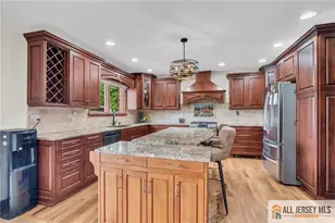 158 Hardenburg Ln, East Brunswick Township, NJ 08816 - Photo 17