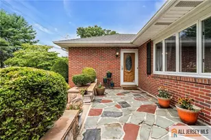 158 Hardenburg Ln, East Brunswick Township, NJ 08816 - Photo 5
