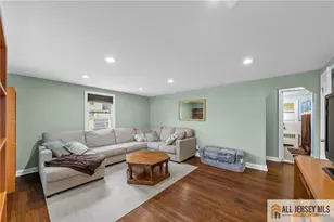 366 William St, Piscataway Township, NJ 08854 - Photo 7