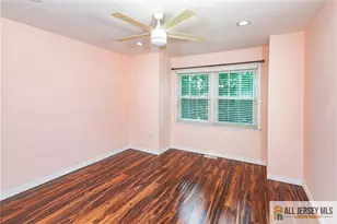 9 Chipwood Ln, North Brunswick Township, NJ 08902 - Photo 31