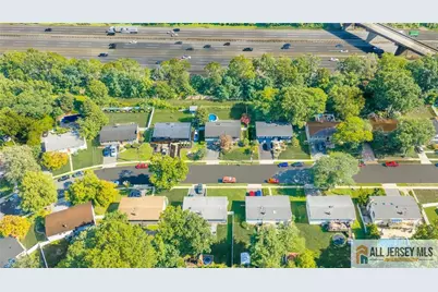 14 Harmon Road, Edison, NJ 08837 - Photo 7
