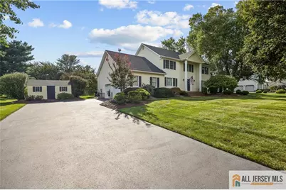 9 Talmadge Drive, Monroe Township, NJ 08831 - Photo 3