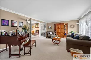 9 Talmadge Dr, Monroe Township, NJ 08831 - Photo 11