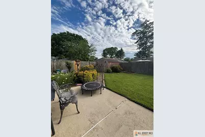 492 Booth Court, Rahway, NJ 07065 - Photo 11