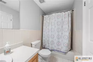 364 Bowler Ct, Piscataway Township, NJ 08854 - Photo 23