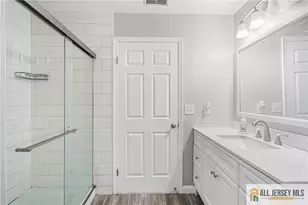 364 Bowler Ct, Piscataway Township, NJ 08854 - Photo 19