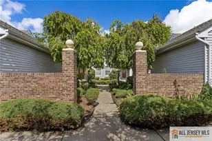 23 James Buchanan Dr, Monroe Township, NJ 08831 - Photo 3