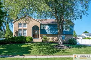 2 Jay Ct, South Brunswick Township, NJ 08824 - Photo 1