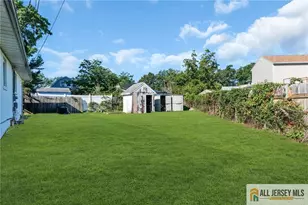 94 Neptune Pl, South Amboy, NJ 08879 - Photo 15