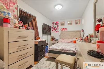 24 Welton Street, New Brunswick, NJ 08901 - Photo 5