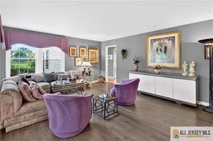 5 Hillsborough Dr, Monroe Township, NJ 08831 - Photo 11