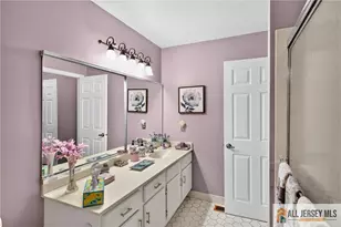 5 Hillsborough Dr, Monroe Township, NJ 08831 - Photo 27