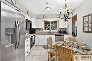 5 Hillsborough Dr, Monroe Township, NJ 08831 - Photo 7