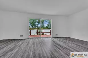 26 Tiger Lilly Ct, Sayreville, NJ 08872 - Photo 7