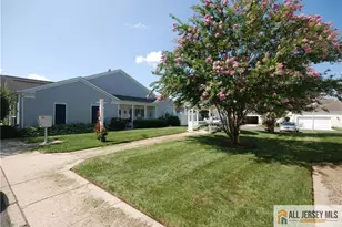 654 Bluebird Dr, Monroe Township, NJ 08831 - Photo 3
